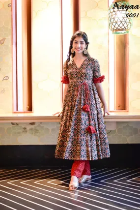 Aayaa vol 6 Cotton Silk Heavy Digital Printed Suit