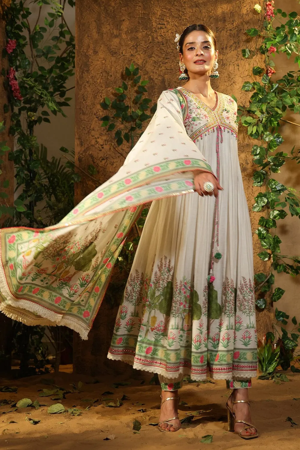 Beautiful Pakistani Style Lights  Muslin Alia Cut Suit