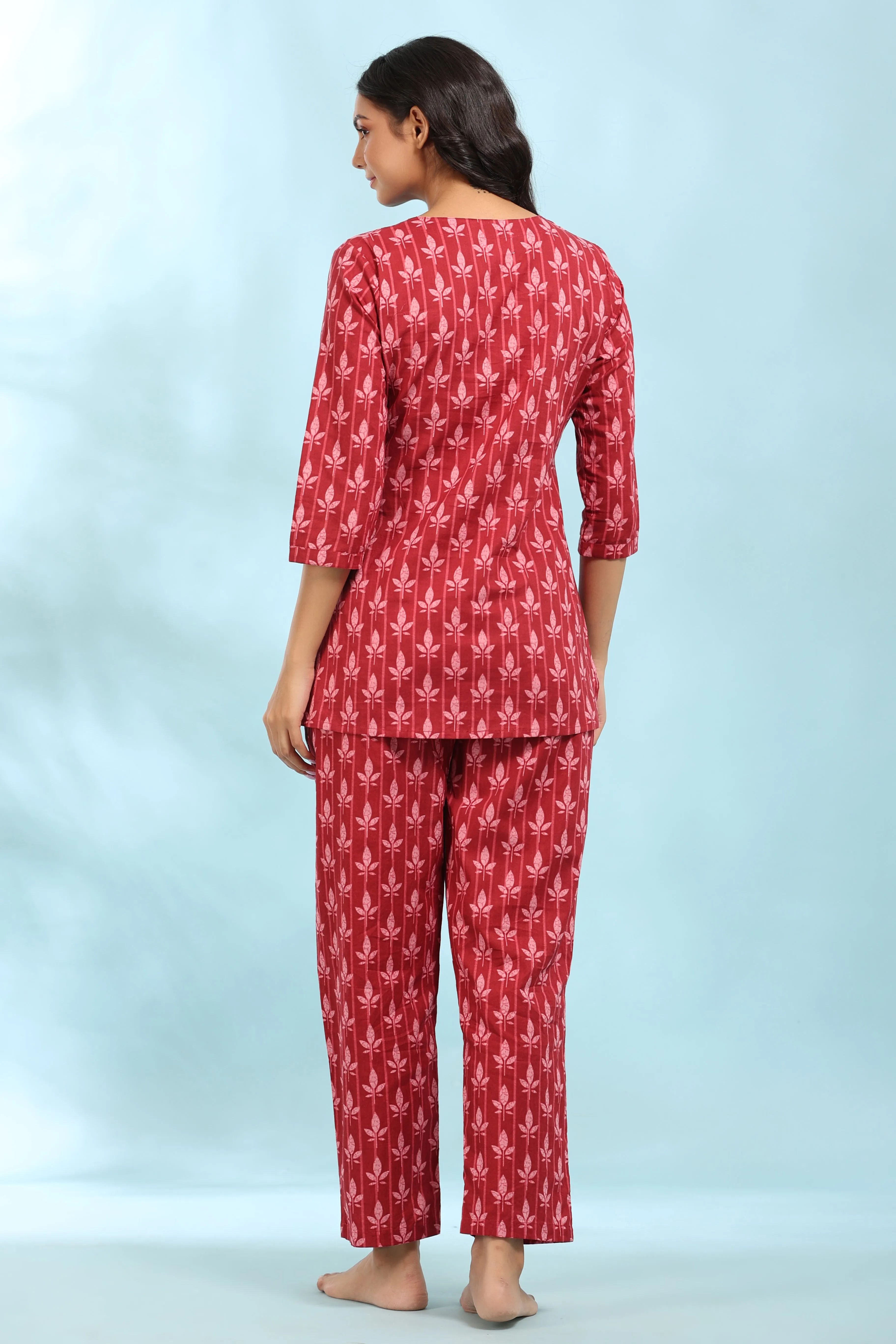 Hemp with Geometrical Stripes on Pink Loungewear Set
