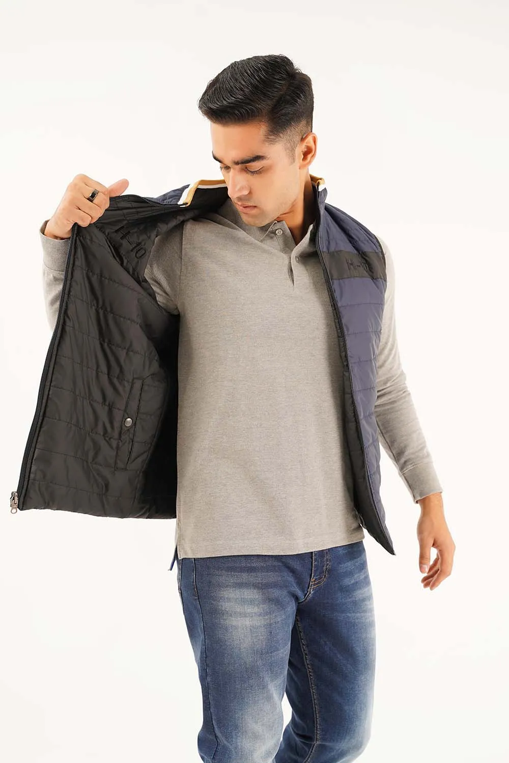 Men's Sleeveless Reversible Puffer Jacket